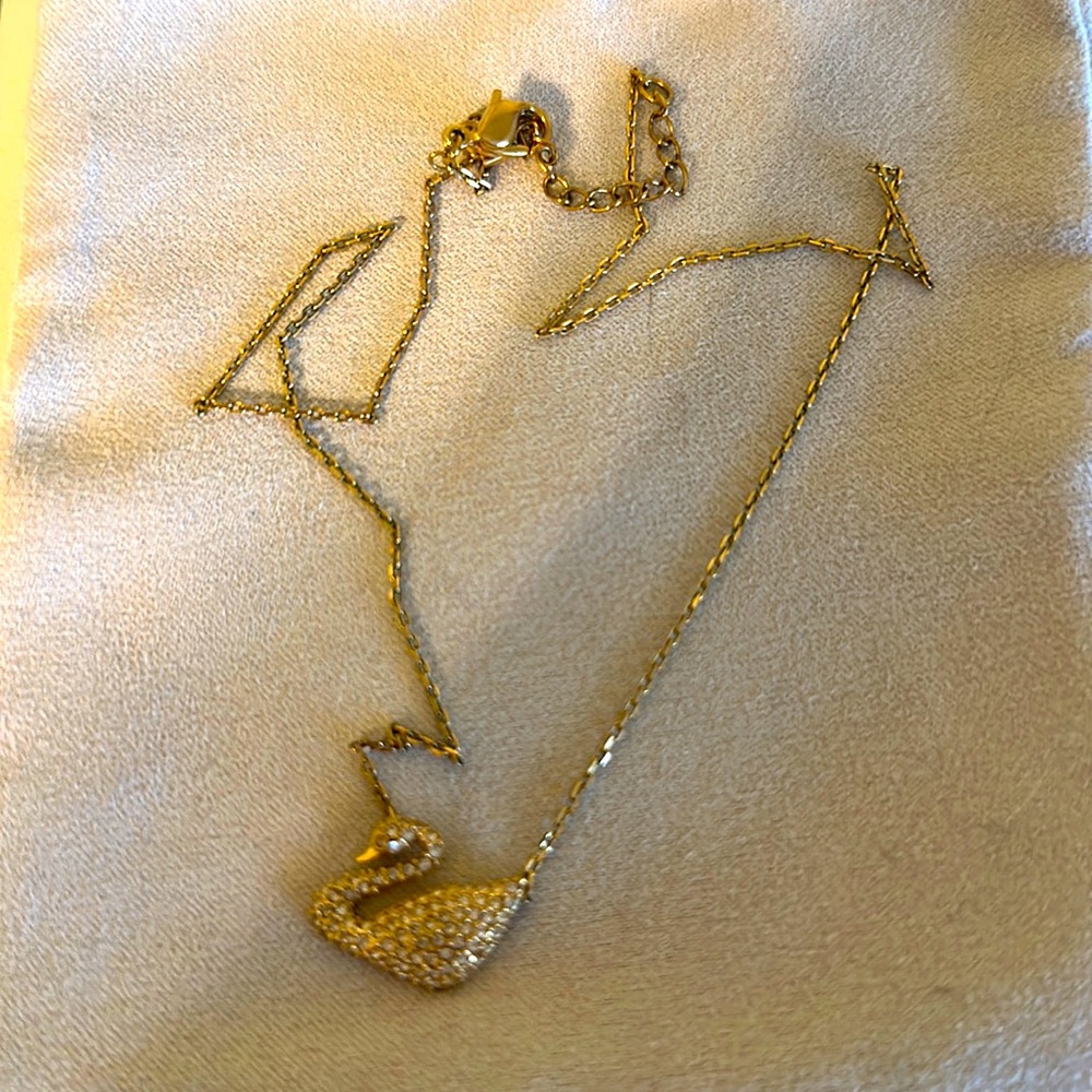 Swarovski swan necklace